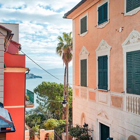 Santa Chiara Apartment By Wonderful Italy جنوة المظهر الخارجي الصورة