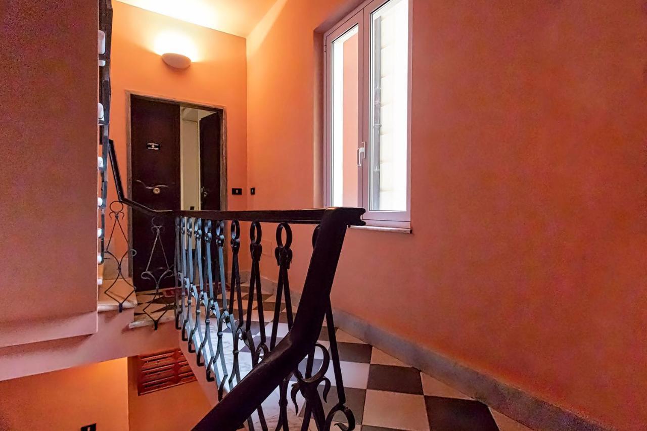 Santa Chiara Apartment By Wonderful Italy جنوة المظهر الخارجي الصورة